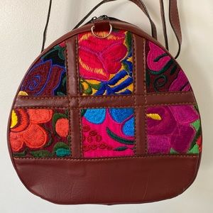 Cute spring bag!